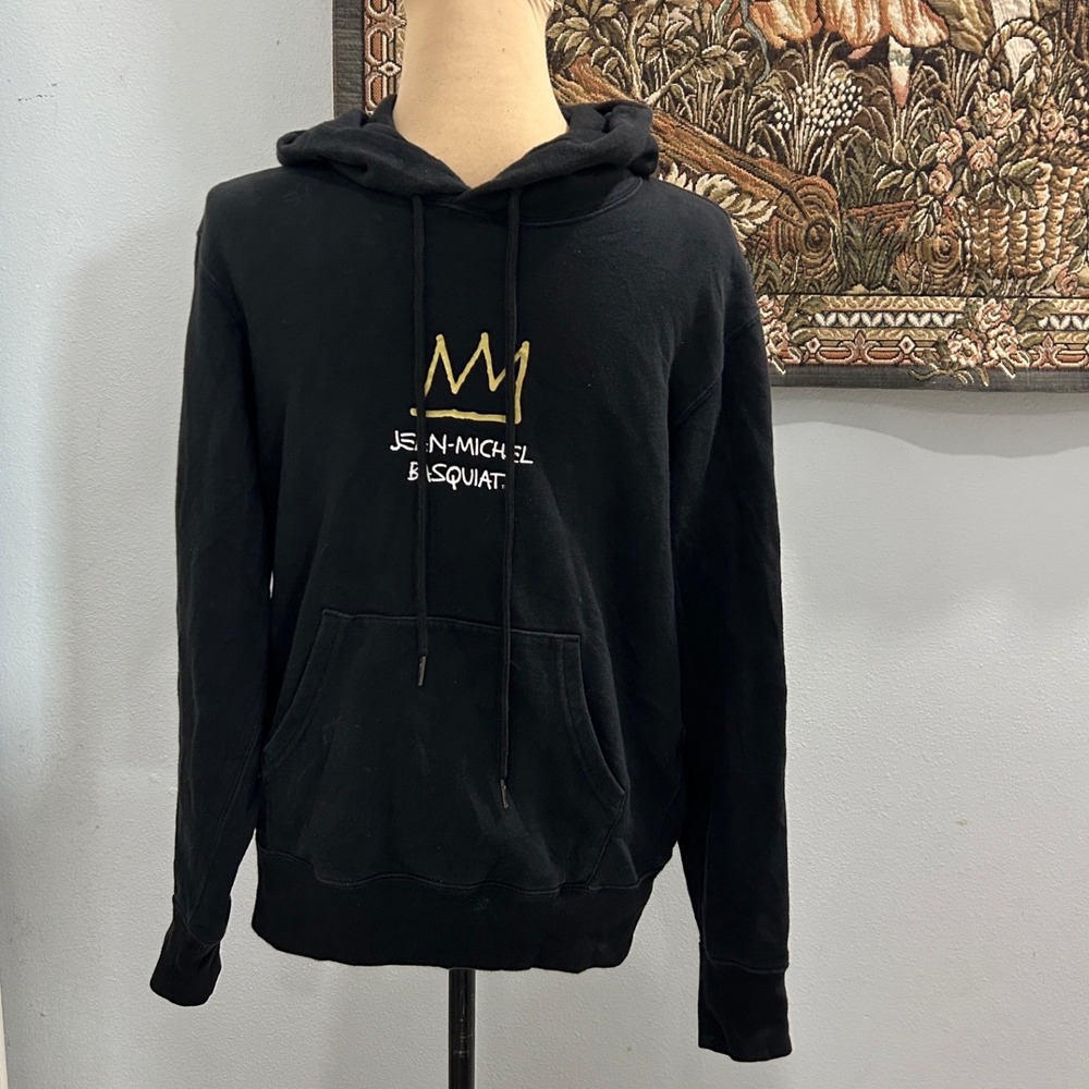 Jean-Michel Basquiat Crown Hoodie UT Uniqlo Black NYC Pop Icons Graphic - Picture 2 of 10